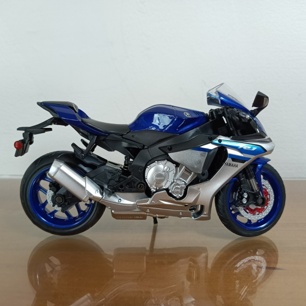 全新盒装現貨~1:12~山葉 YAMAHA YZF-R1 藍色  模型車 玩具 兒童 收藏 重機 摩托車 交通模型-細節圖5