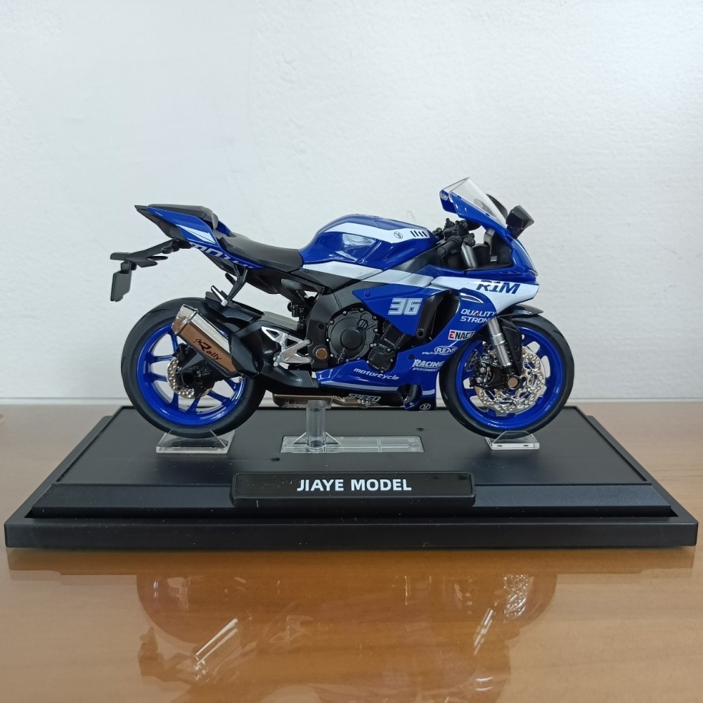 全新盒装現貨~1:12~山葉 YAMAHA YZF-R1M 藍色  (聲光) 後座下壓可亮大燈與聲響  模型車 玩具-細節圖4