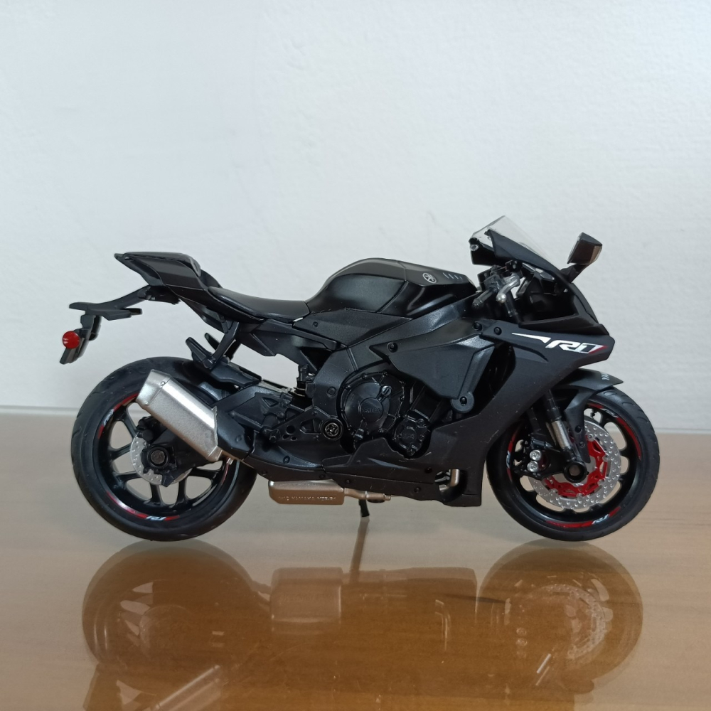 全新盒装現貨~1:12~山葉 YAMAHA YZF-R1 黑色  模型車 玩具 兒童 收藏 重機 摩托車 交通模型-細節圖4