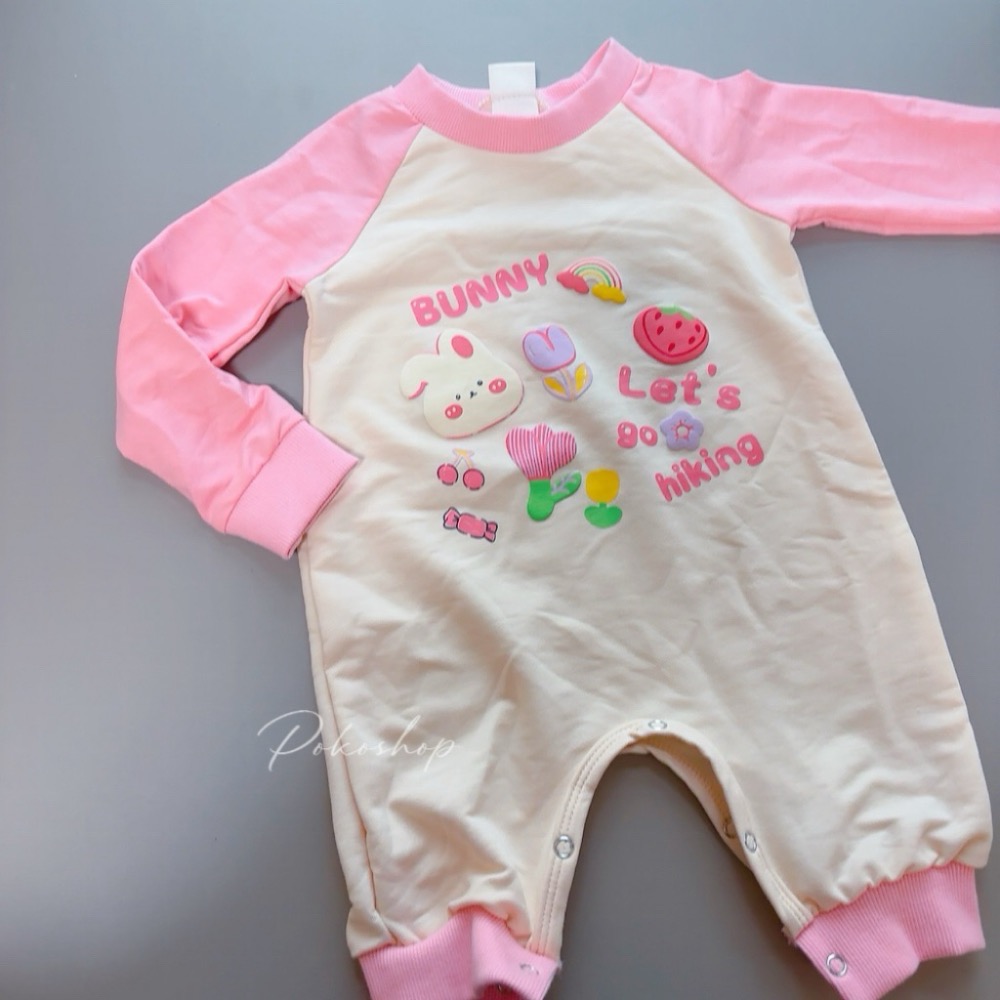 ᴘᴏᴋᴏꜱʜᴏᴘ ⚘ 現貨速發 ▸甜莓小兔春日爬爬衣#商品實拍 薄款-細節圖4