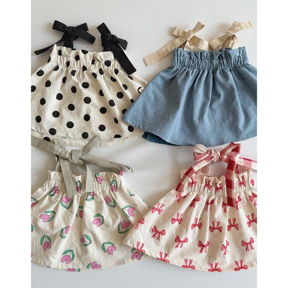 ᴘᴏᴋᴏꜱʜᴏᴘ ⚘ 預購 ▸ 韓系女童吊帶洋裝｜奶油蝴蝶結花園裙 碎花點點公主洋裝 兒童夏季童裝-細節圖6