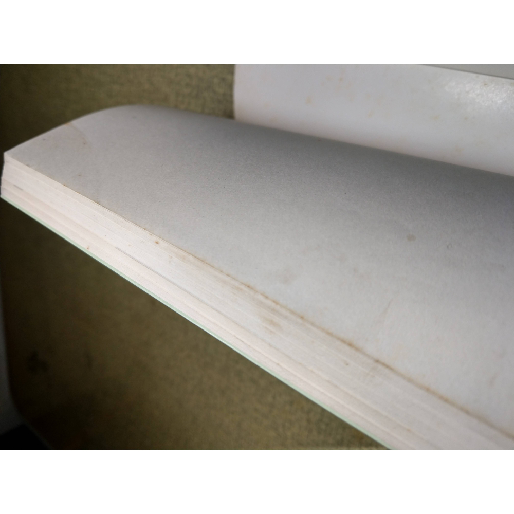 周末晚上的電話不要接│梁弘志│號角出版社│恰似你的溫柔、驛動的心、半夢半醒之間、號角、書、週末晚上的電話不要接│六成新-細節圖5