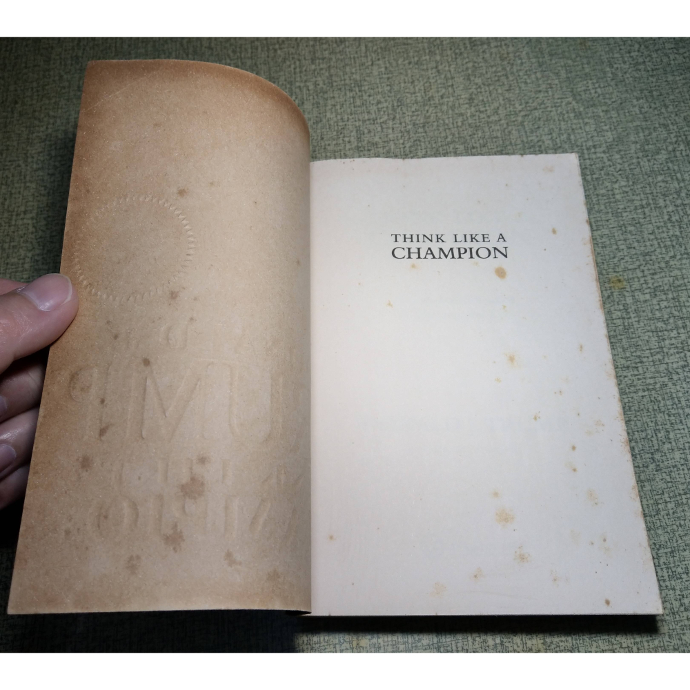 (現貨、原文書)THINK LIKE A CHAMPION(大量書斑)│DONALD TRUMP│美國總統 川普│老書-細節圖6