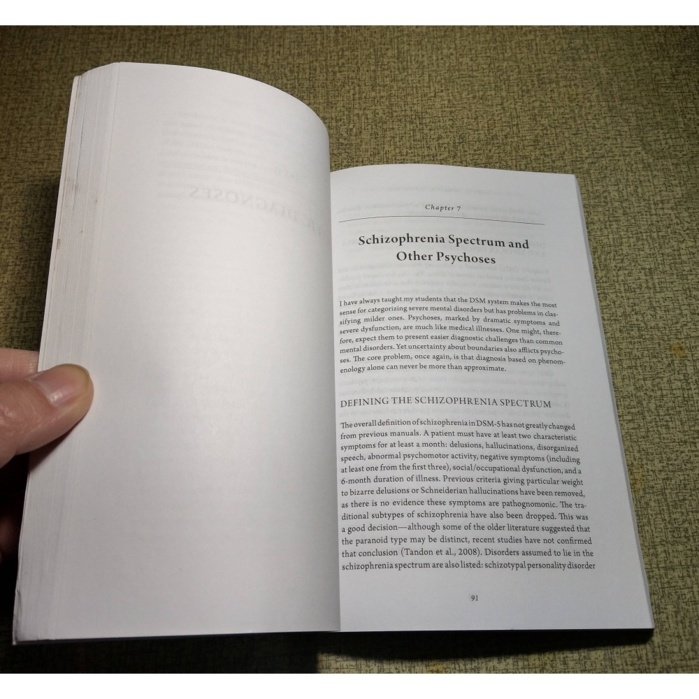 THE INTELLIGENT CLINICIAN＇S GUIDE TO THE DSM-5│Joel Paris│二手-細節圖7