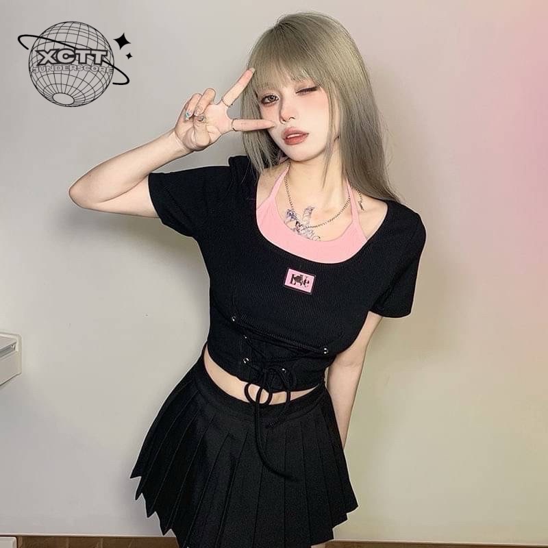 預購｜甜酷風假兩件綁帶撞色短版上衣-細節圖3