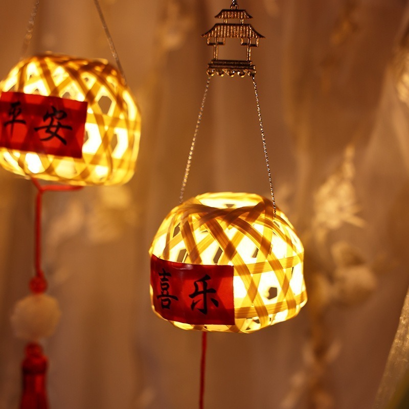 古風竹編小燈籠材料包︱台灣現貨 竹編髮光中秋手提國風竹籠 DIY材料包 手提 古風 宮燈 竹編 花燈 燈籠台︱小麥手作舖-細節圖6