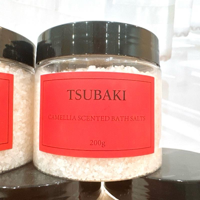 現貨寄出不用等 台灣公司貨 最新商品上架 TSUBAKI 思波綺 山茶花語鹽浴  鹽浴 去角質 沐浴-細節圖3
