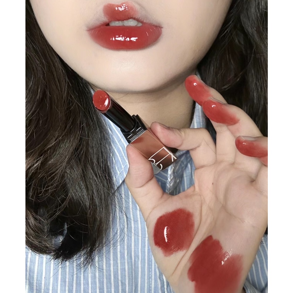現貨寄出 NARS 激情過後水光唇膏 #277 阿拉貢 唇膏 口紅 水光 嘟嘟唇-細節圖2