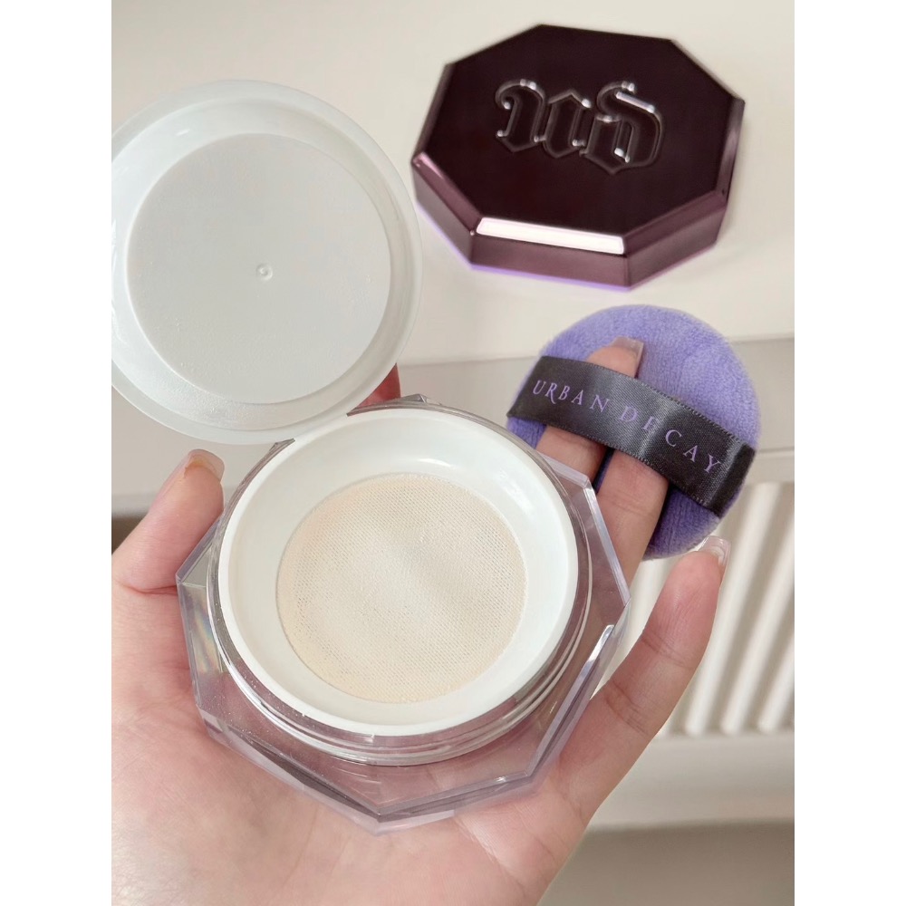 預計5月初到貨 UD衰敗城市  鑽石長效定妝蜜粉10g 散粉 蜜粉 定妝 柔焦 零粉感 新品 長效定妝-細節圖3