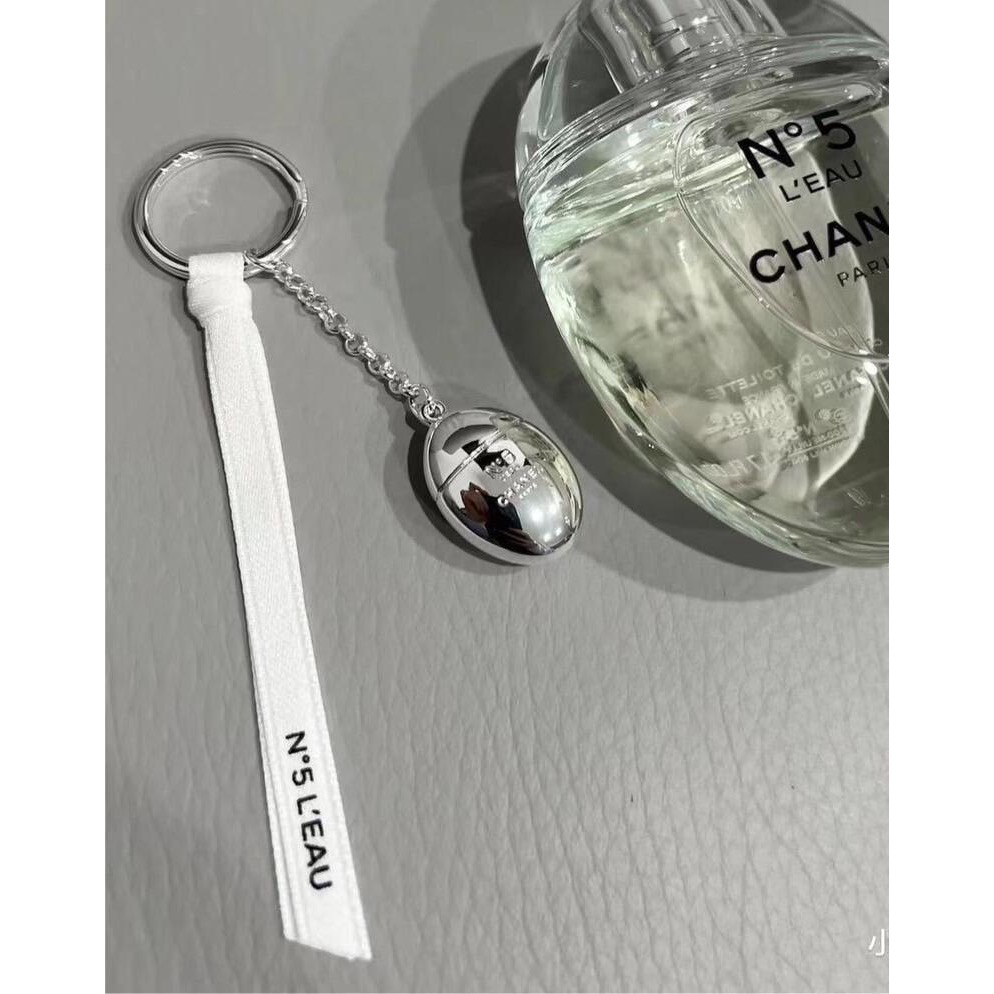 Chanel 香奈兒 限定N°5 鵝蛋鑰匙圈-細節圖2