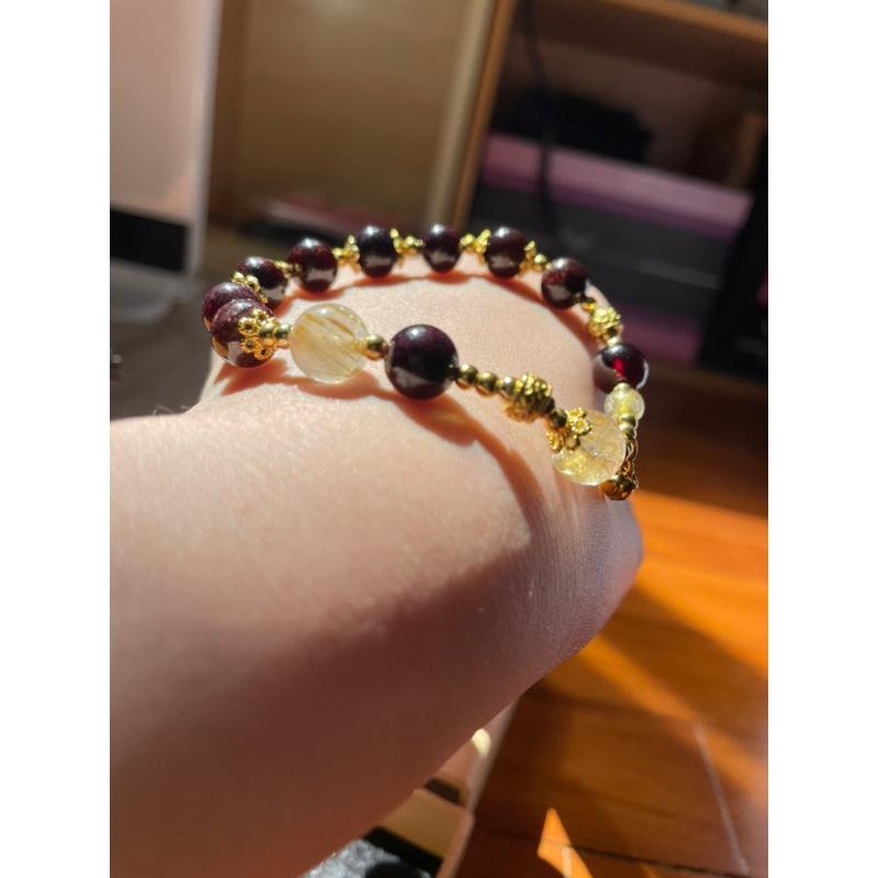 ♪星光石榴石/酒紅石榴石+鈦晶♪- 天然鈦晶紅石榴—獅子座生日禮物設計款—手珠/手鍊-細節圖2