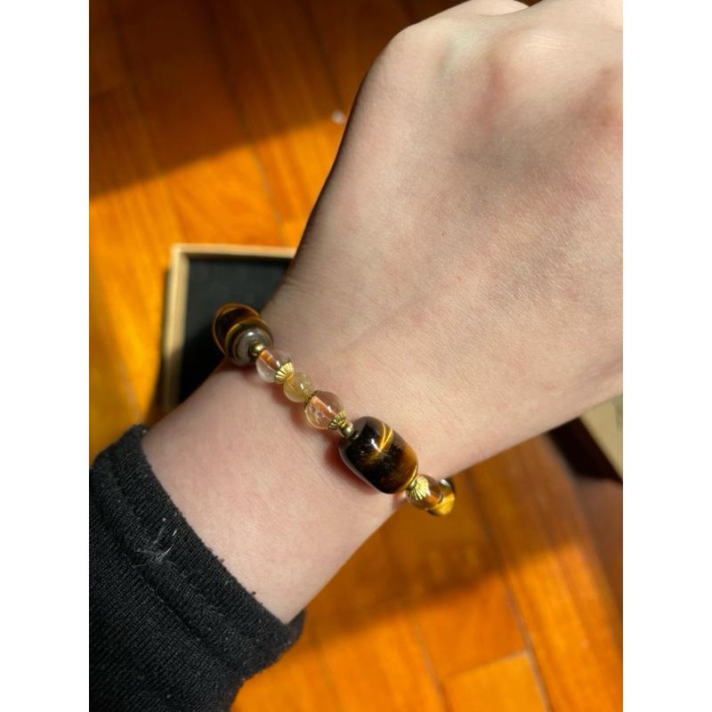 ♪黃虎眼+鈦晶+黃水晶♪- 天然水晶木變石設計款F款—太陽輪/胃輪—第三脈輪設計款手珠/手鍊-細節圖5