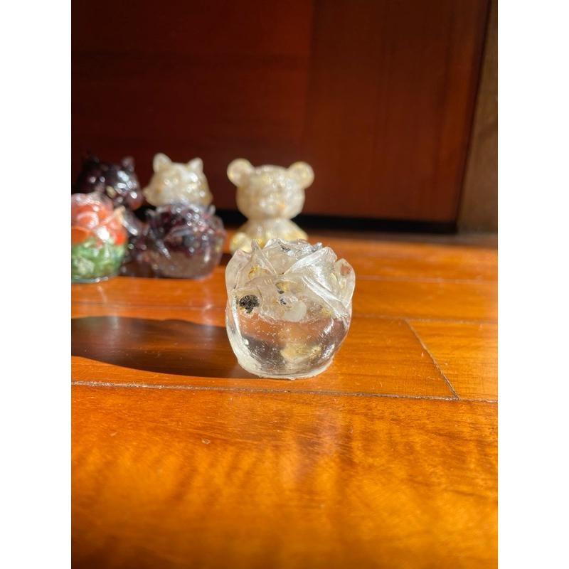 ♪ 原礦碎石玫瑰/滴膠玫瑰花♪- -天然碎石花朵—擺件/交換禮物—彩幽靈白幽靈鈦晶碧璽方解石天河石海紋石海藍寶菫青-細節圖7