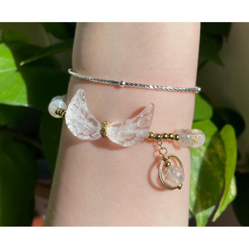 ♪藍針雪花白幽靈+羽翼♪- 天然雪花幽靈藍針共生白水晶天使之羽設計款套組-手珠/手鍊、耳針/耳環-細節圖8