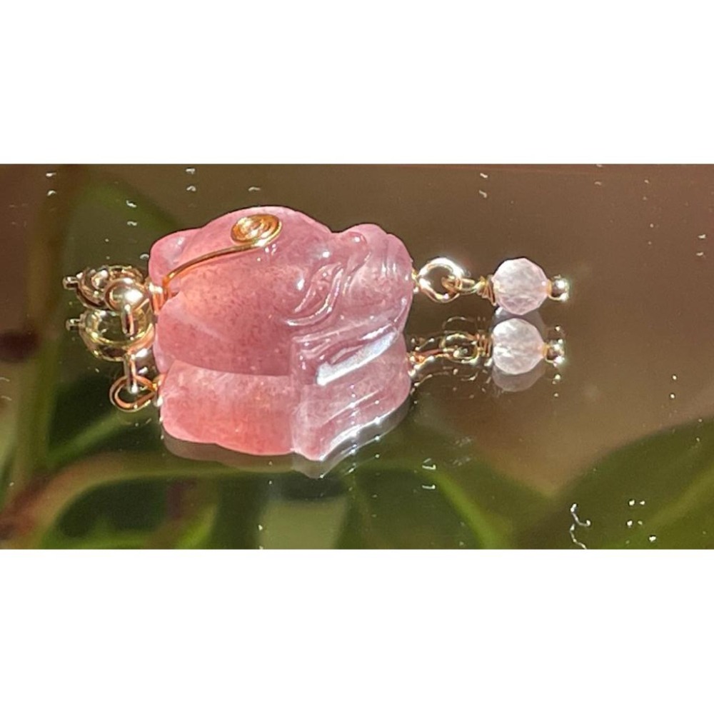 ♪白水體草莓晶+狐仙/狐狸♪-天然鑽切紅草莓晶大頭萌狐狸設計款—隨意扣/項鍊墜/小滴溜-細節圖7