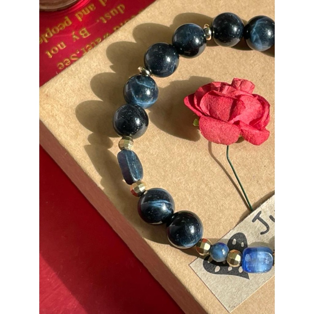 ♪藍虎眼/鷹眼石+藍晶石+青金石♪- 天然藍虎眼石青金石藍晶石設計款H款—眉心輪—第六輪設計款手珠/手鍊-細節圖2