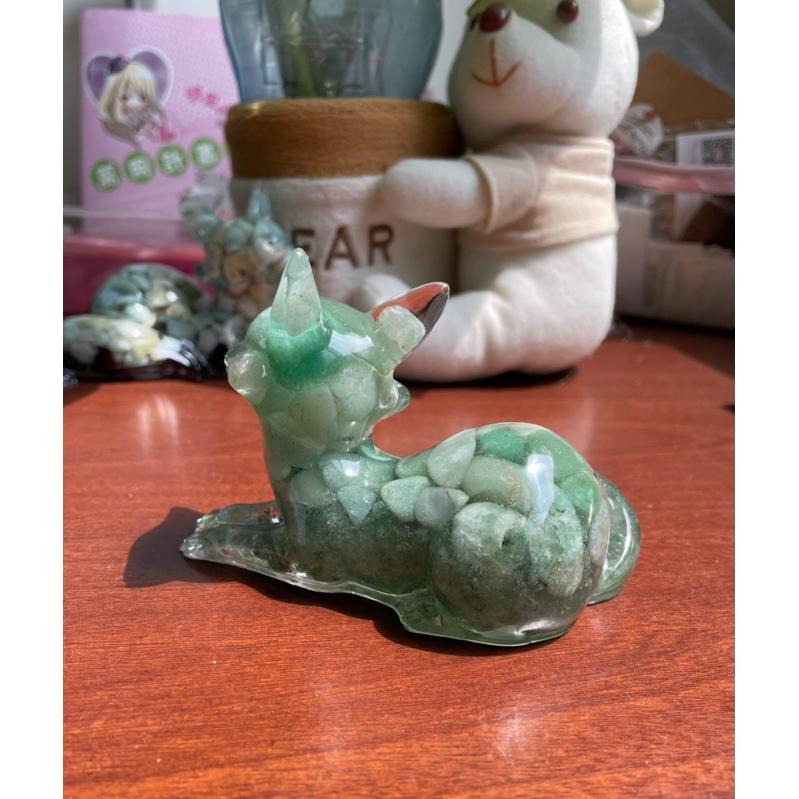 ♪ 原礦妖嬈狐狸/狐仙♪- 天然碎石臥狐—滴膠能量擺件—紫水晶/東菱玉/綠草莓/彩幽靈/紅石榴-細節圖4