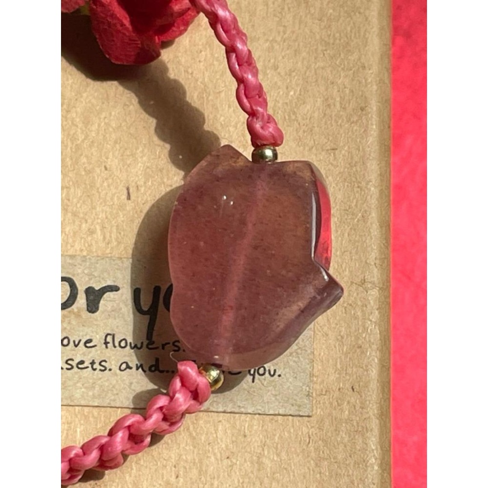 ♪草莓晶+狐仙/狐狸♪-天然紅草莓晶大頭萌狐狸蠶絲蠟線編織設計款—手繩/手鍊-細節圖5