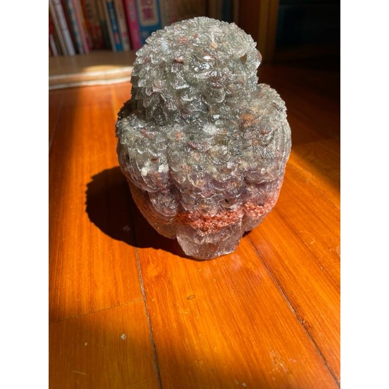 ♪ 原礦仿真貓頭鷹/大貓頭鷹♪- 天然碎石暗夜守護者—奧根塔/奧剛塔滴膠能量擺件—藍磷灰彩幽靈草莓晶紅兔毛青金石紫水晶-細節圖4