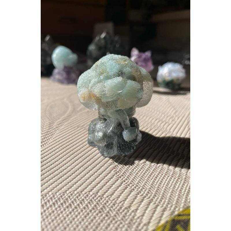 ♪ 原礦碎石圍巾狗狗/小狗♪- 天然碎石灌膠—泰迪狗/狗子—仿奧根塔/奧剛塔能量擺件—瑪瑙鷹眼石方解石太陽石紫水晶黑拉長-細節圖2