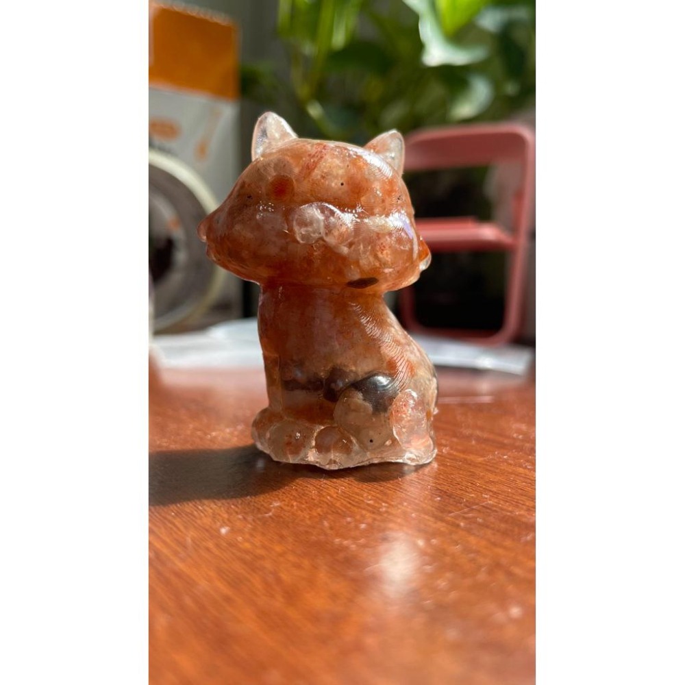 ♪ 原礦碎石貓咪/貓♪- 天然碎石喵喵—仿奧根塔/奧剛塔滴膠能量擺件—橄欖石拉長石白幽靈紫水晶石榴石鈦晶蛋白石海紋石-細節圖8