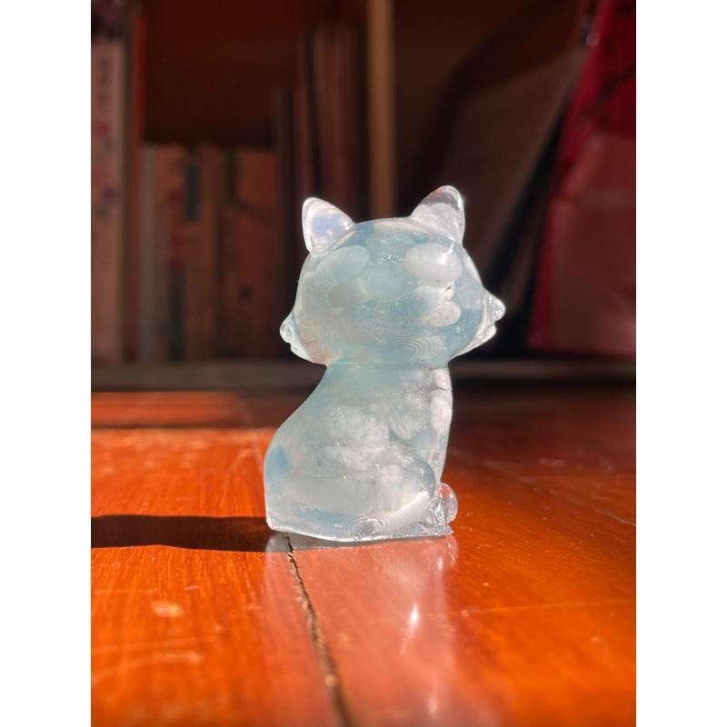 ♪ 原礦碎石貓咪/貓♪- 天然碎石喵喵—仿奧根塔/奧剛塔滴膠能量擺件—橄欖石拉長石白幽靈紫水晶石榴石鈦晶蛋白石海紋石-細節圖3