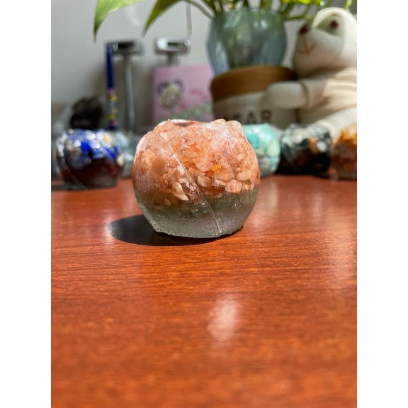 ♪ 鬱金香♪- 天然原礦碎石鬱金香花朵—滴膠能量擺件—海藍寶石/拉長石/太陽石/綠草莓晶/鷹眼石/珍珠貝/青金石/紅石榴-細節圖6