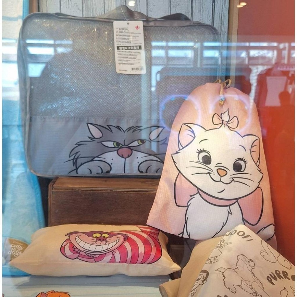 迪士尼 喵汪隨行晴雨摺疊傘 雨傘 旅行收納袋三件組 寵物 瑪麗貓 柴郡貓 漢神巨蛋來店禮-細節圖3