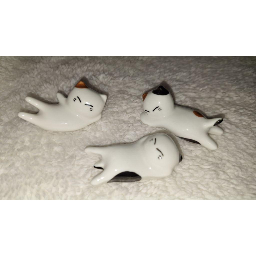 趴趴小貓 躺躺 側躺 休閒 休閒 小貓 陶瓷筷架 1組3隻合售-細節圖3