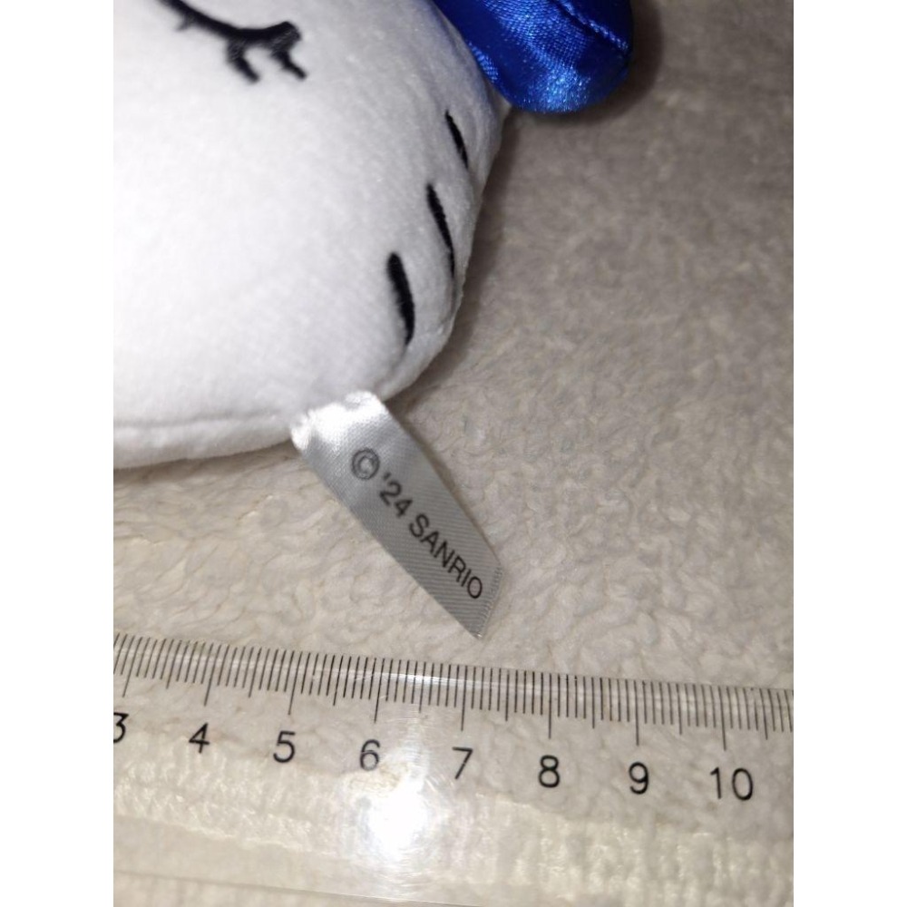 hello kitty 50th 50週年 眨眼 紀念款 零錢包 吊飾 三麗鷗 正版 凱蒂貓 2024 sanrio-細節圖5