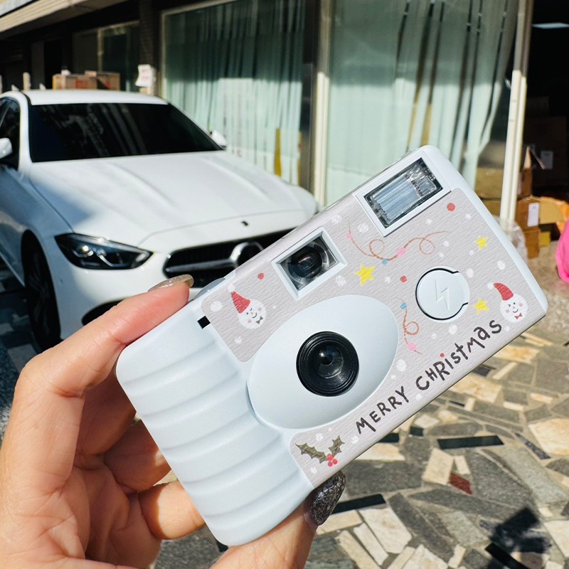 日本 Goodie x Thirtysi36 菲林相機 聖誕節日限定版+吊飾*1 (隨機)-細節圖6