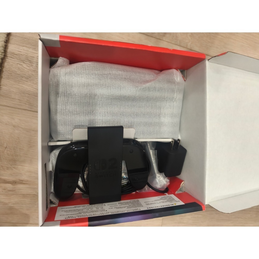 Switch2 主機 台灣公司貨 二手-細節圖3