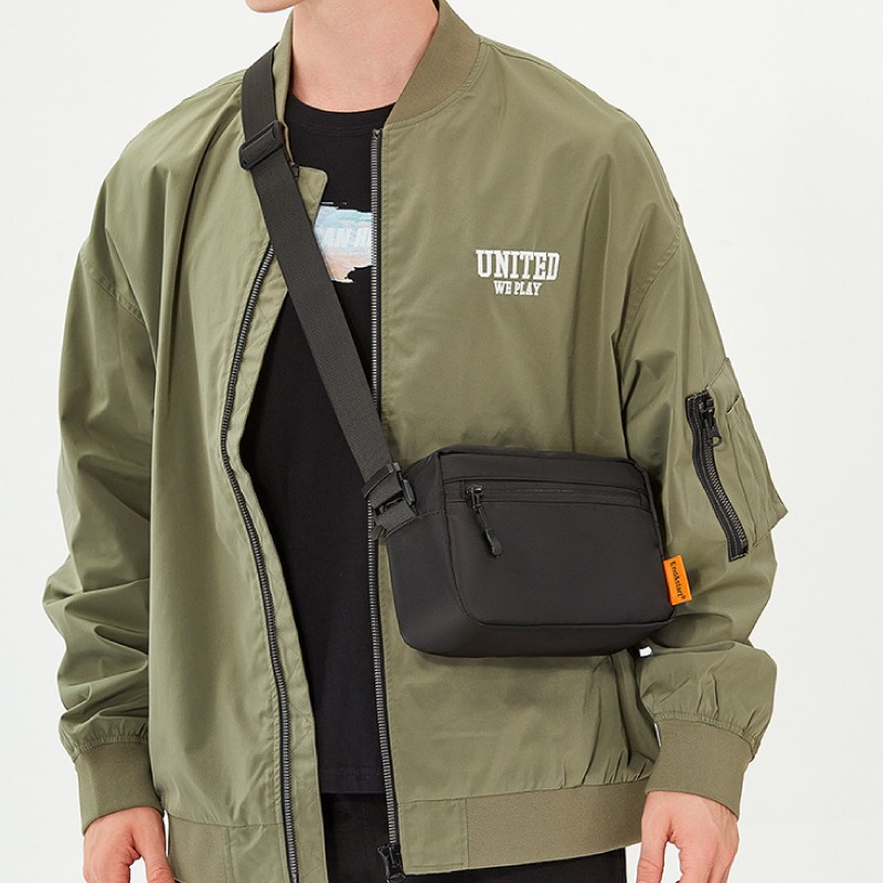 百搭郵差包 手機包 台灣現貨 單肩包 斜背包 肩背包 後背包 胸包 男包 女包 魔法巷-細節圖2