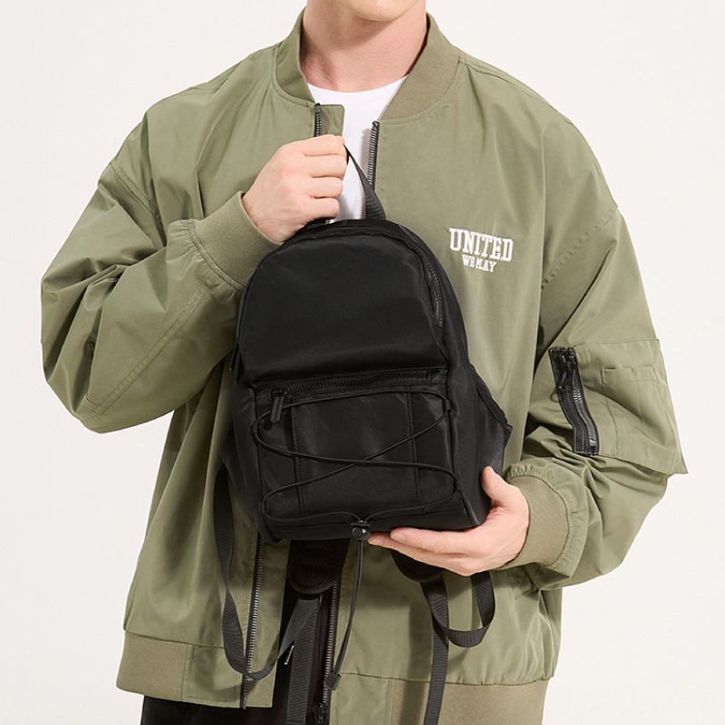 旅行小背包 台灣現貨賣家 後背包 肩背包 雙肩包 男包 女包 包包 魔法巷-細節圖2