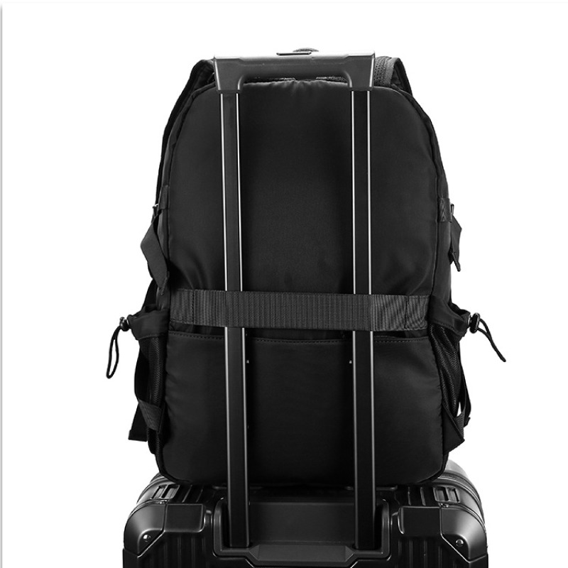 機能電腦後背包 可裝17吋筆電 大容量 多口袋 雙肩背包 魔法巷-細節圖7