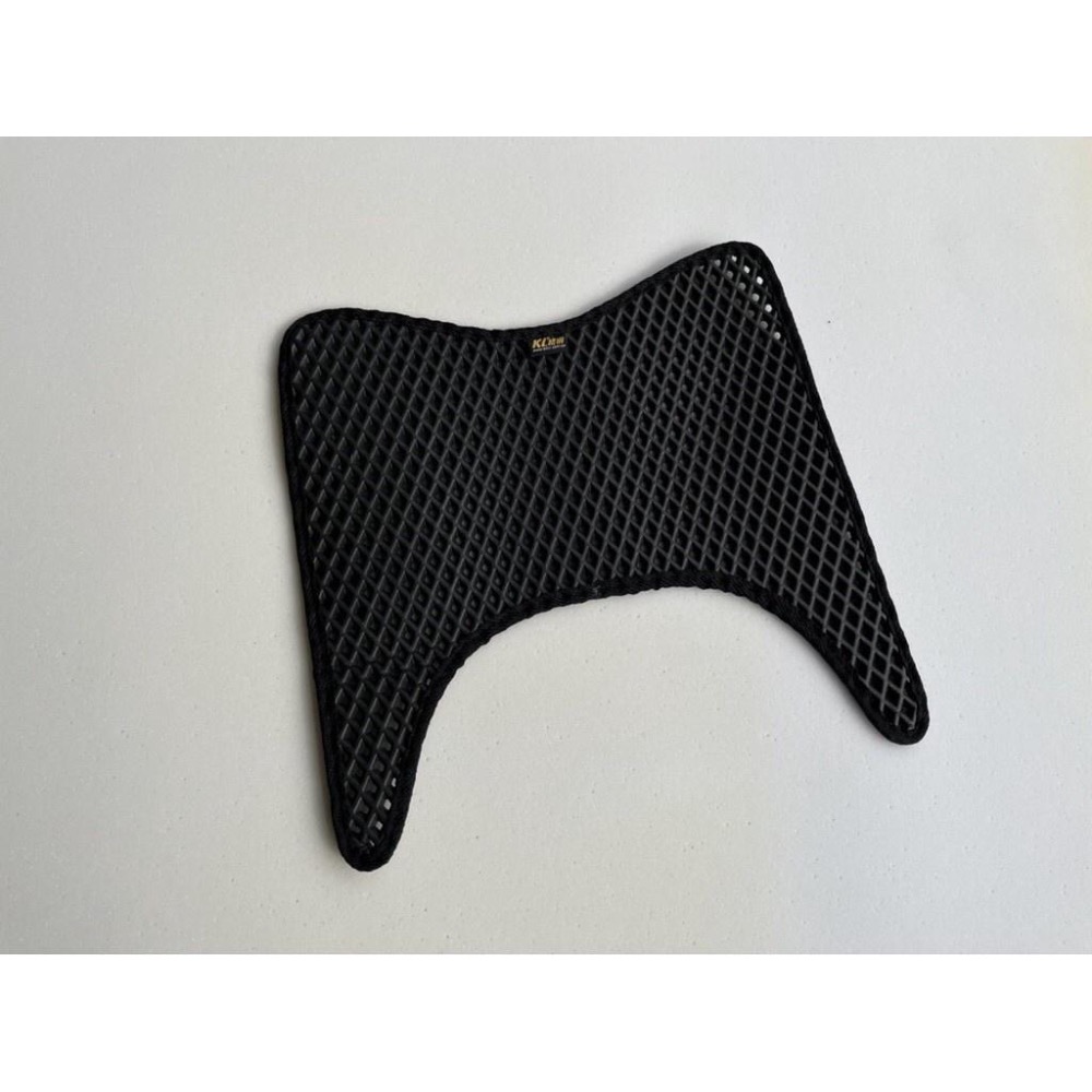 ione 機車腳踏墊 光陽 iOne 機車踏墊 機車腳踏 只花 魔鬼氈黏貼-細節圖2