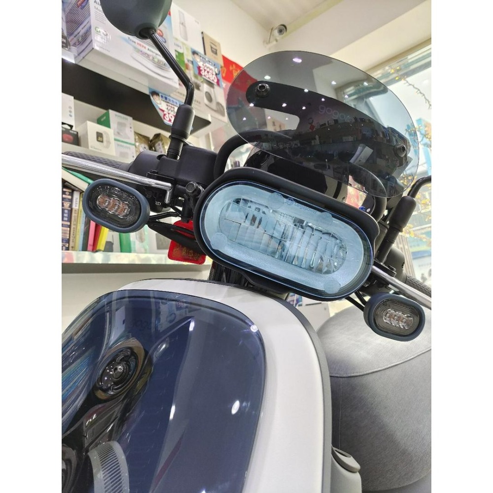 Viva mix Viva XL Gogoro Cross Over 通用 機車大燈護片 改色大燈 機車燈殼 機車燈罩-細節圖7