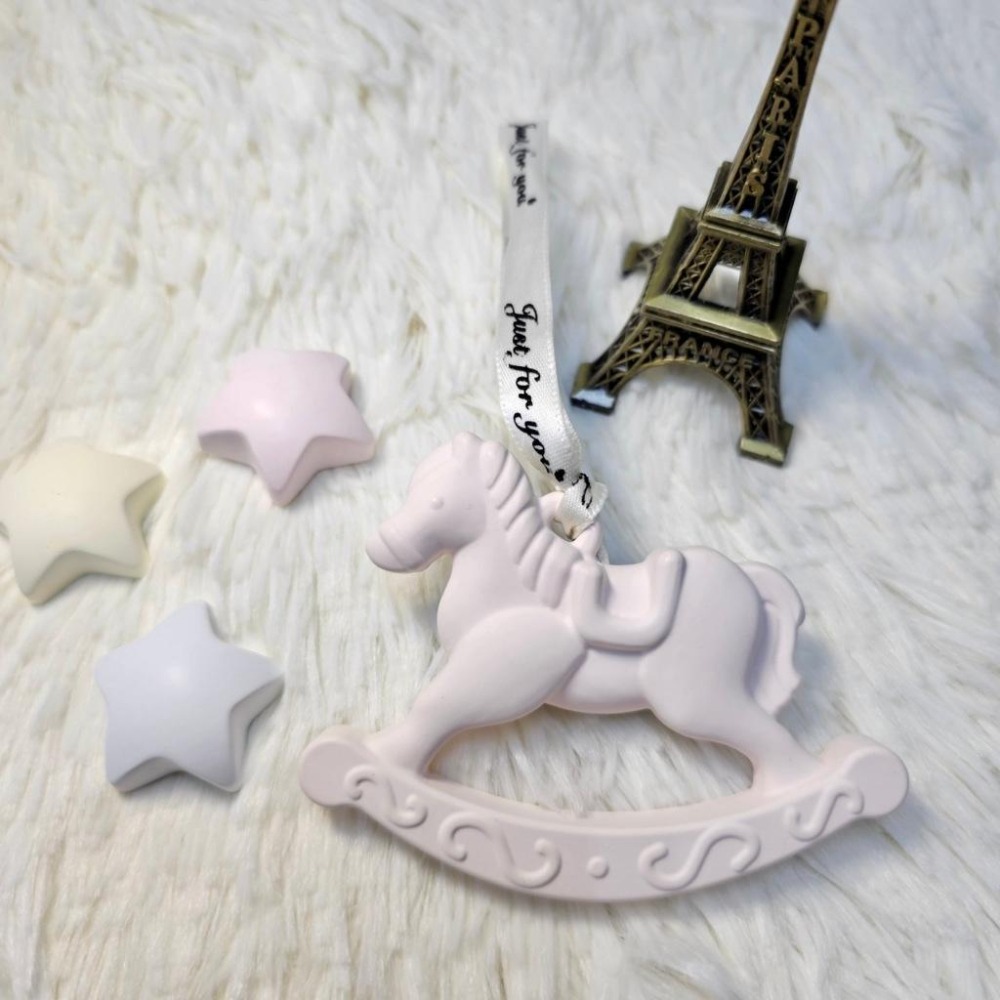 【有禮無理】鏡面木馬擴香石禮盒 馬卡龍色旋轉木馬吊牌香氛石 緞帶吊牌車用擴香石 擴香擺飾 送禮首選 婚禮小物 台灣賣家-細節圖2