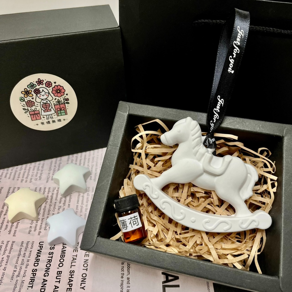 【有禮無理】鏡面木馬擴香石禮盒 馬卡龍色旋轉木馬吊牌香氛石 緞帶吊牌車用擴香石 擴香擺飾 送禮首選 婚禮小物 台灣賣家-細節圖9