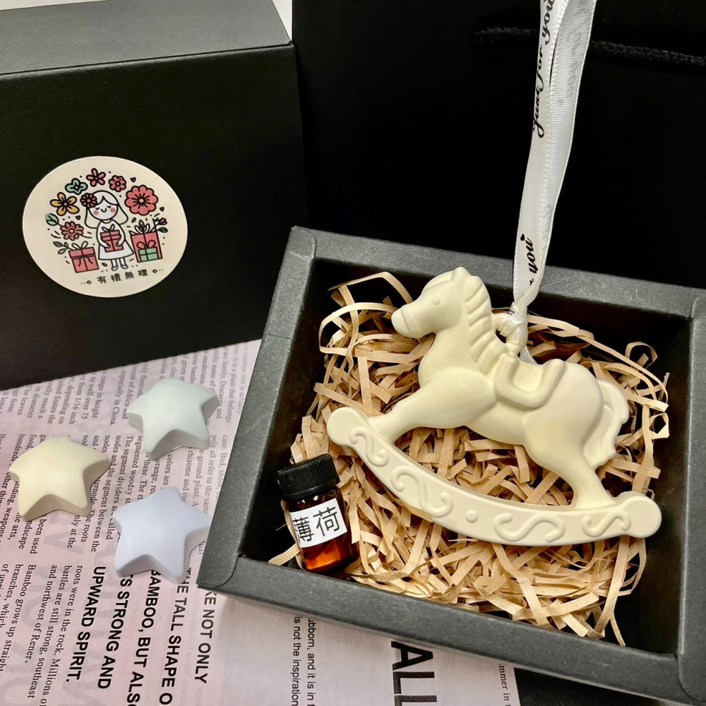 【有禮無理】鏡面木馬擴香石禮盒 馬卡龍色旋轉木馬吊牌香氛石 緞帶吊牌車用擴香石 擴香擺飾 送禮首選 婚禮小物 台灣賣家-細節圖10