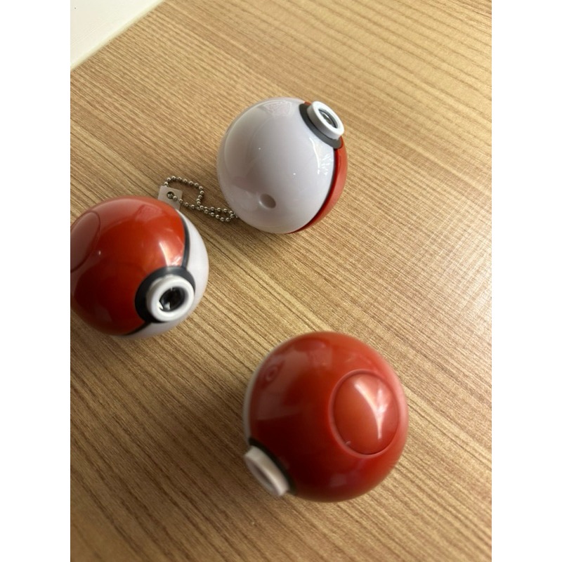 日本 扭蛋 現貨Takara Tomy 扭蛋 - 《寵物精靈寶可夢: 新的冒險篇》投影 神奇寶貝球 匙扣 扭蛋-細節圖2