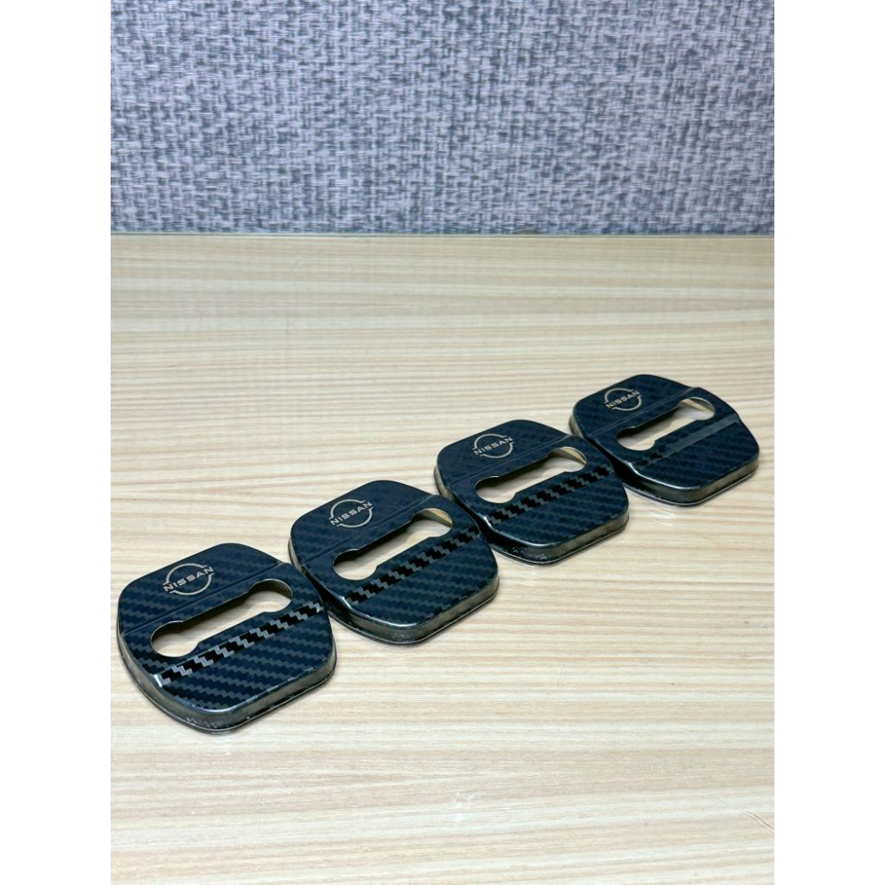 現貨 Nissan 2019-2022 Altima Juke Sentra B18新Logo鋁合金碳纖紋門鎖扣保護蓋-細節圖7