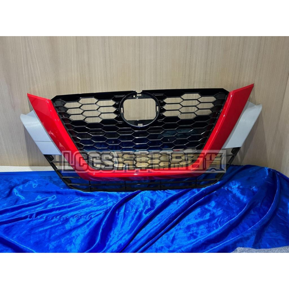 Nissan Altima 亮黑V motion/水箱護罩 ＂總成＂-細節圖2