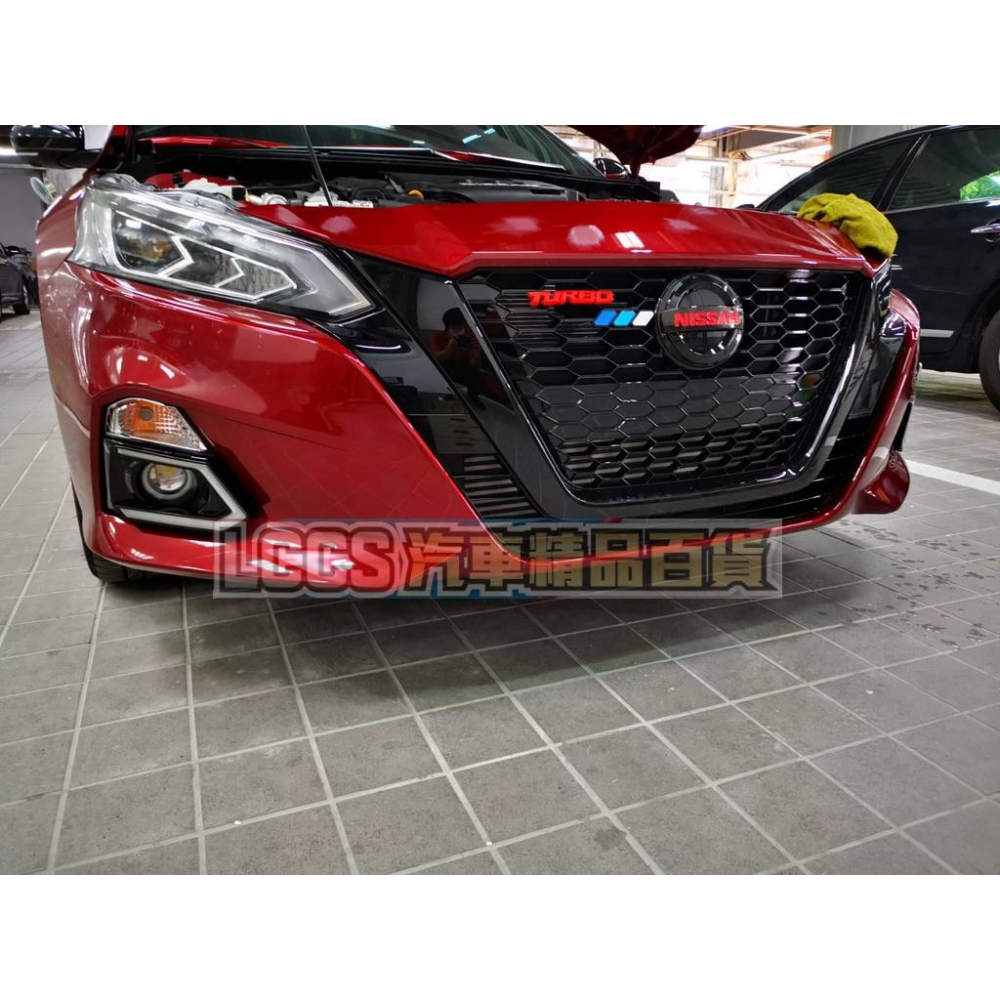 Nissan Altima 亮黑V motion/水箱護罩 ＂總成＂-細節圖5