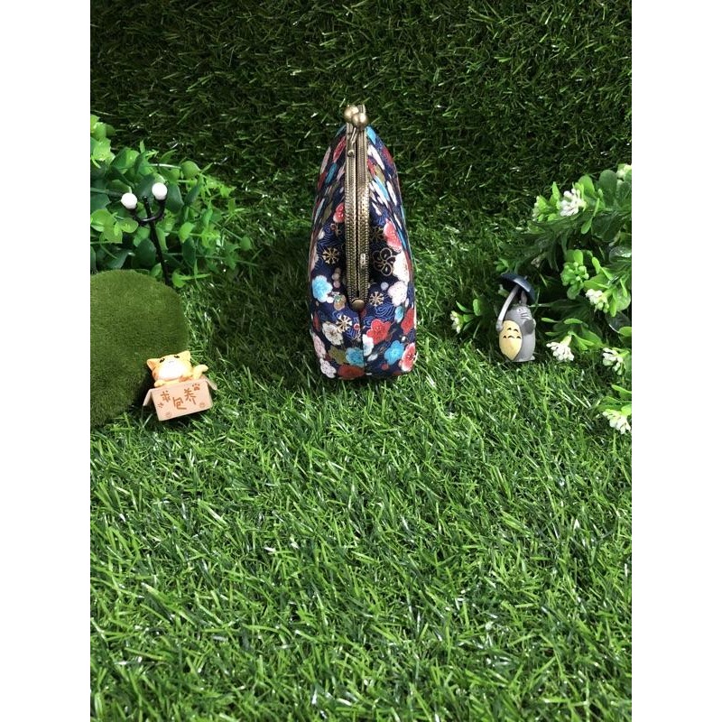 💥獨特風格不撞包💥10.5公分方形口金包 手拿 口金包 零錢包 扣式口金包 可放提款卡信用卡-細節圖3