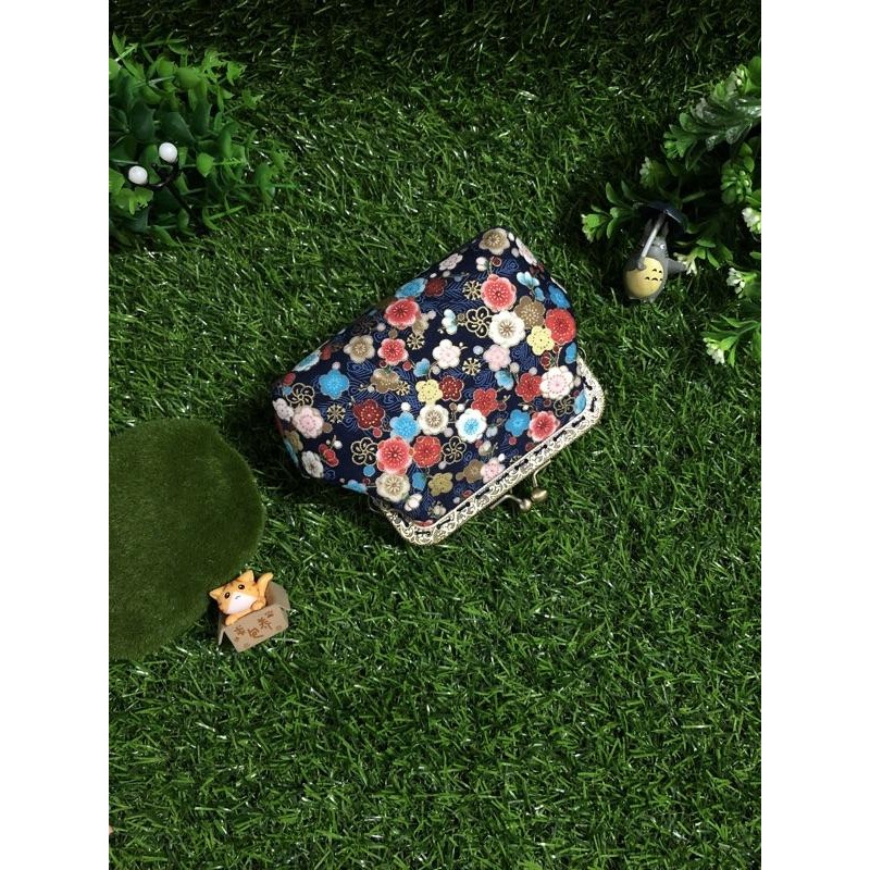 💥獨特風格不撞包💥10.5公分方形口金包 手拿 口金包 零錢包 扣式口金包 可放提款卡信用卡-細節圖4