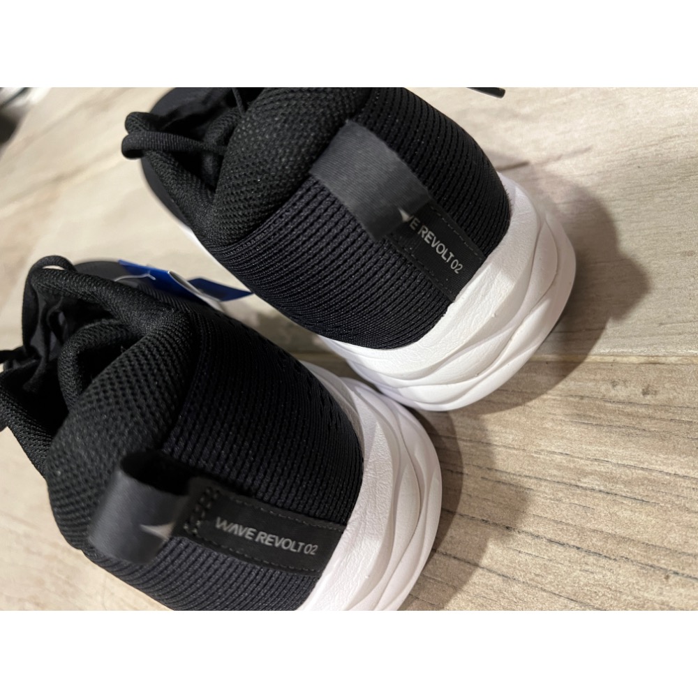 全新美津濃慢跑鞋-細節圖3