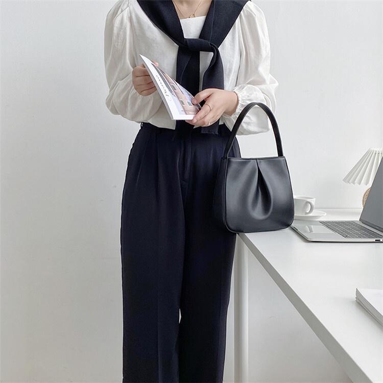 BAGG👾 小提包包女包高級感時尚小眾褶皺手拎包定型PU氣質手提包 時尚包 錢包 手拿包 母親節禮物-細節圖4