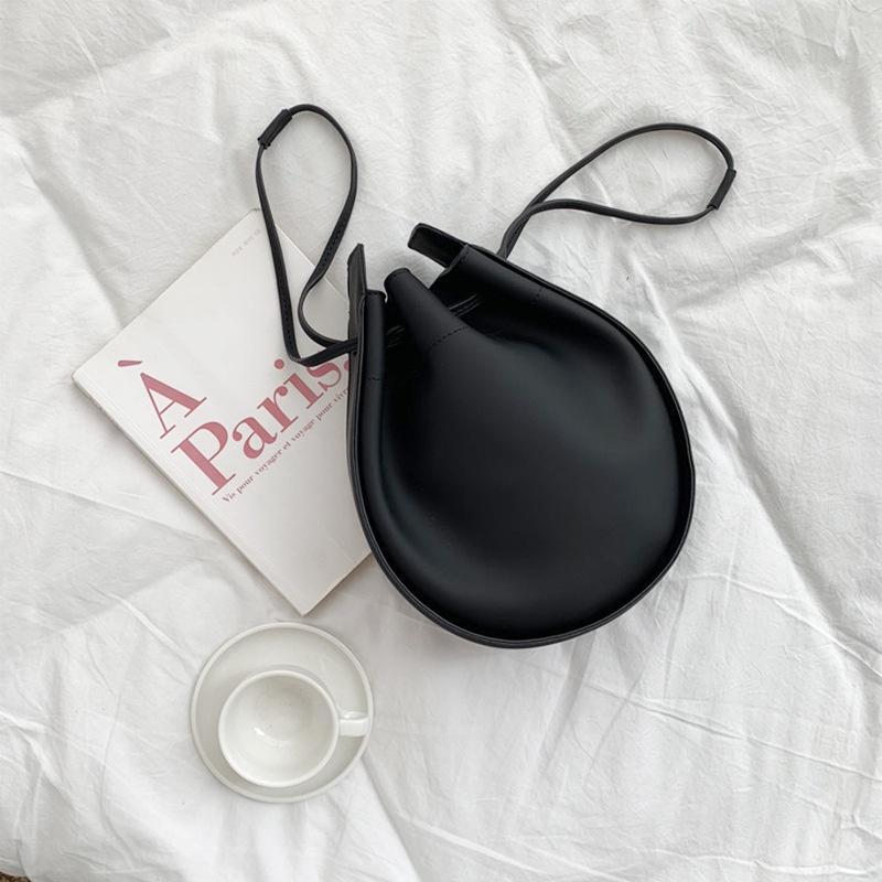 BAGG👾 韓版包包女新款手提包 質感時尚肩背包ins女抽繩褶皺包 時尚包 休閒百搭包包 母親節禮物-細節圖4