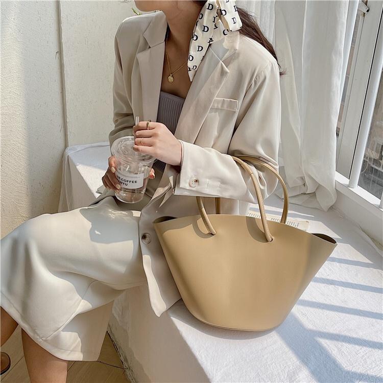 BAGG👾 女包高級感小眾設計手提包大容量女士肩背包水桶包 時尚包 休閒百搭包包 母親節禮物-細節圖4